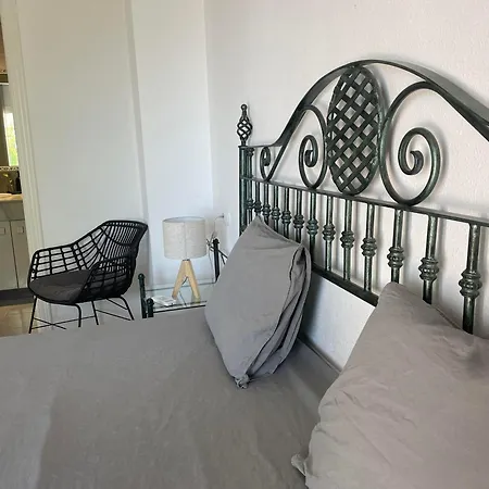 Appartement Two Bedroom, Two Bathroom, Balcony, Pool Area, View *