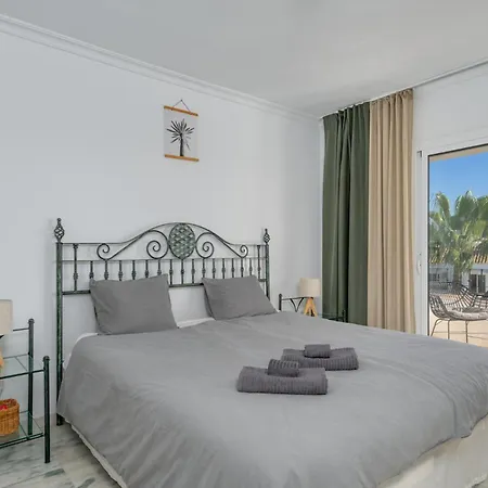 Two Bedroom, Two Bathroom, Balcony, Pool Area, View * Malaga